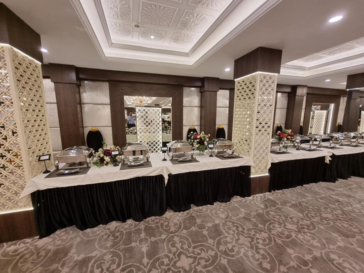 Hotel Casa Aishbagh Лакнау Екстериор снимка