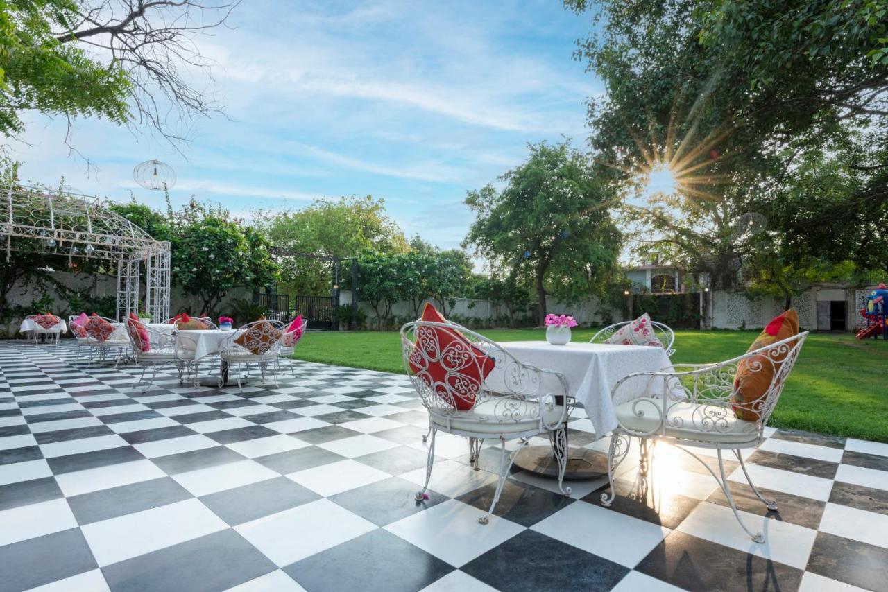 Hotel Casa Aishbagh Лакнау Екстериор снимка