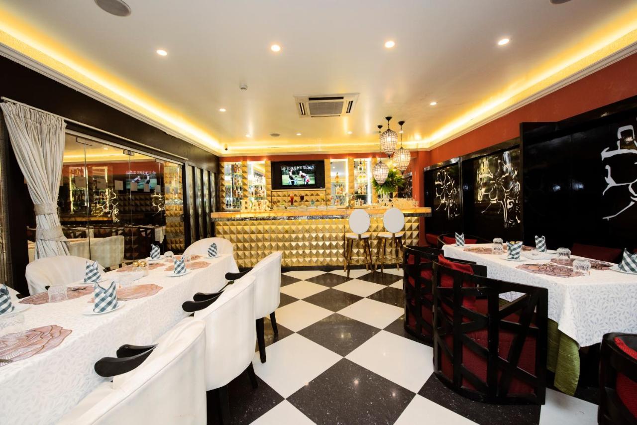 Hotel Casa Aishbagh Лакнау Екстериор снимка