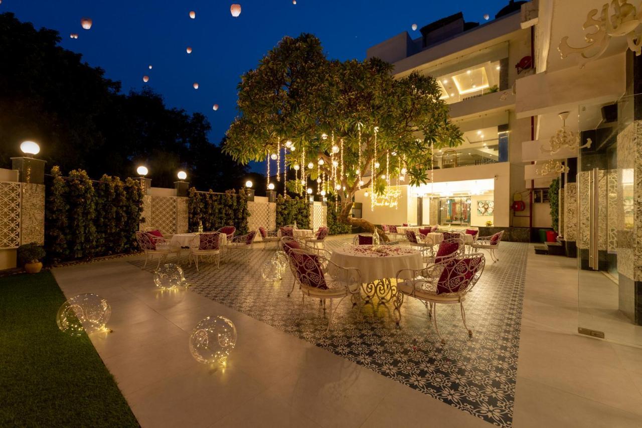 Hotel Casa Aishbagh Лакнау Екстериор снимка