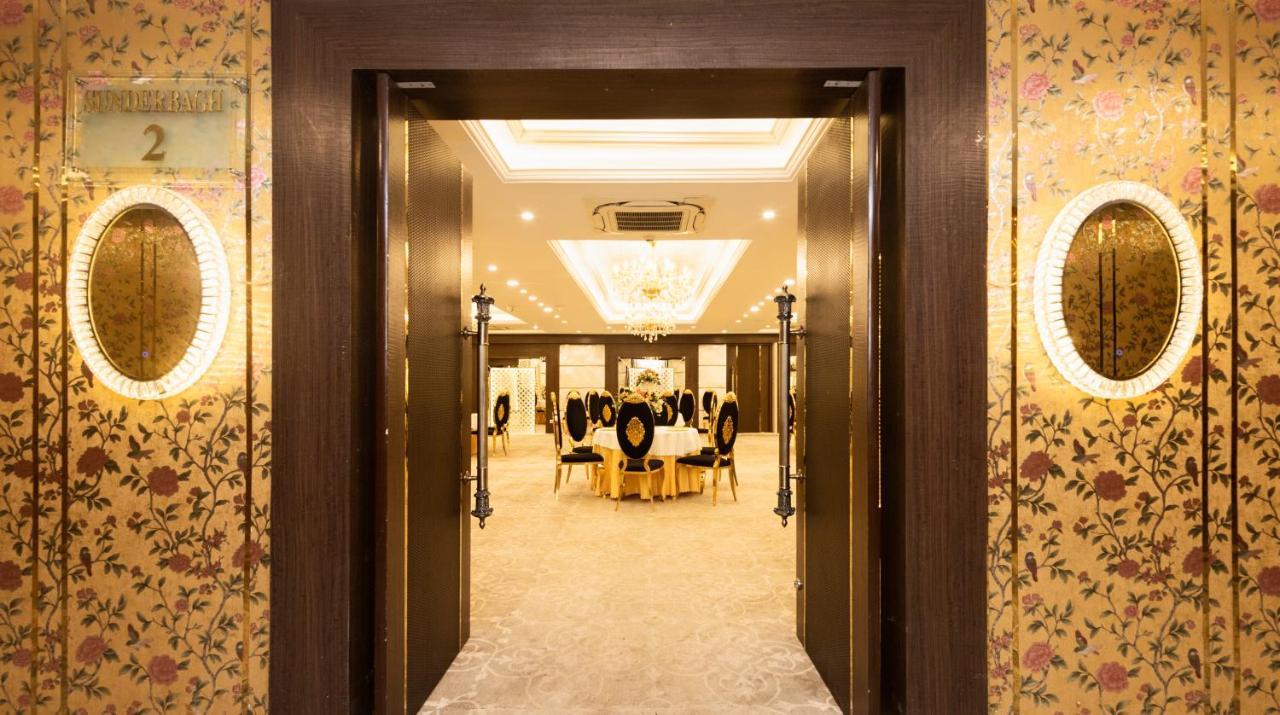 Hotel Casa Aishbagh Лакнау Екстериор снимка