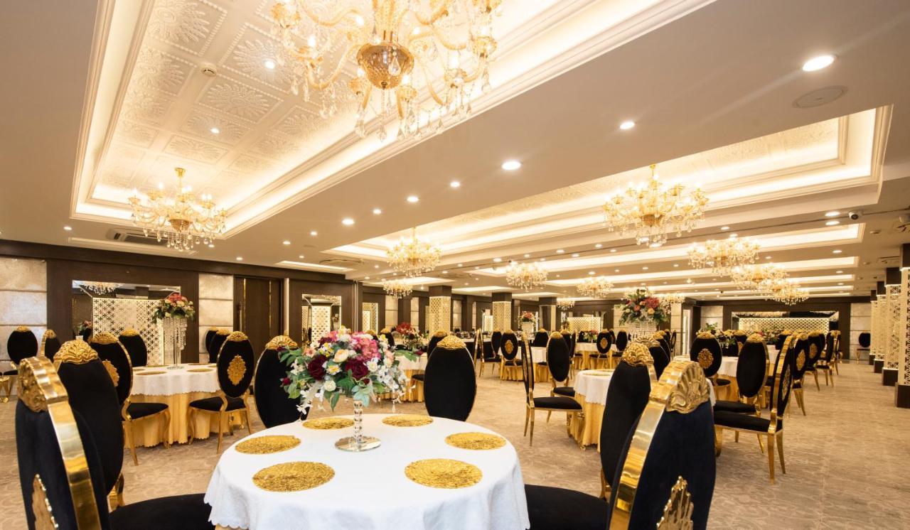 Hotel Casa Aishbagh Лакнау Екстериор снимка