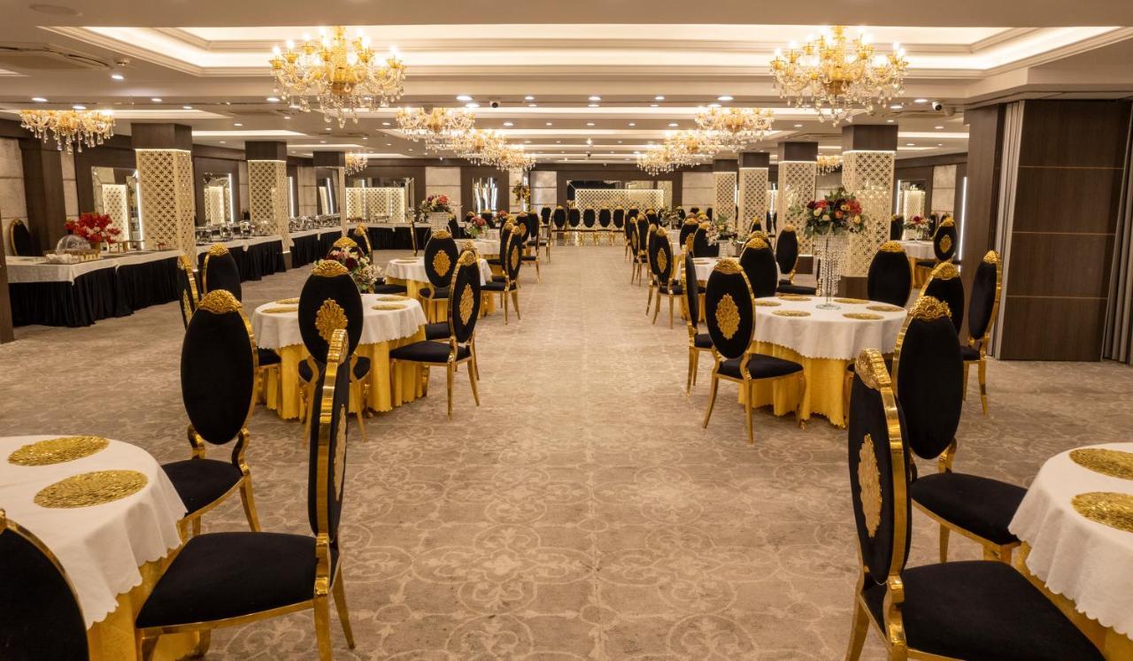 Hotel Casa Aishbagh Лакнау Екстериор снимка